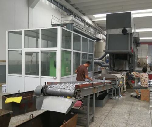 最新の会社の事例について タイ の 高速 道路 防護 網 製造 会社 に 配送 さ れ た 熱 浸し 塗り 塗り 器具